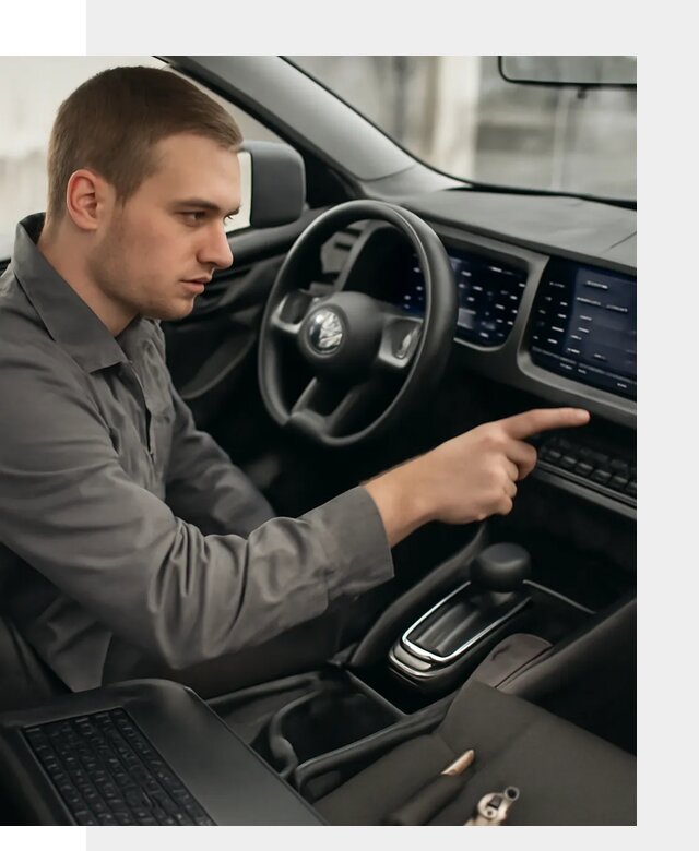 Русификация автомобиля Nissan N7 под ключ в Орле официально